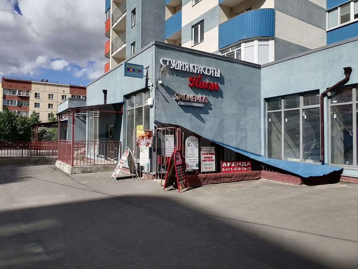 Торговая площадь, 65 м²