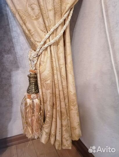 Держатель для штор