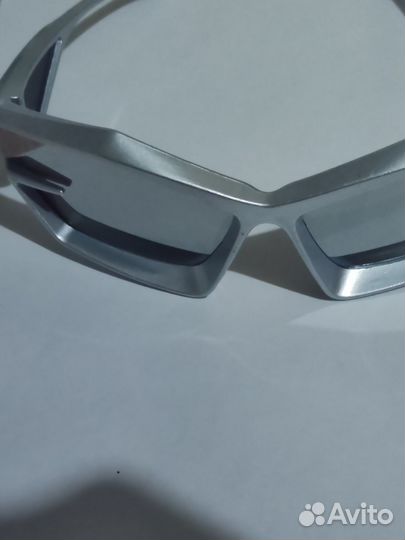 Солнцезащитные очки унисекс