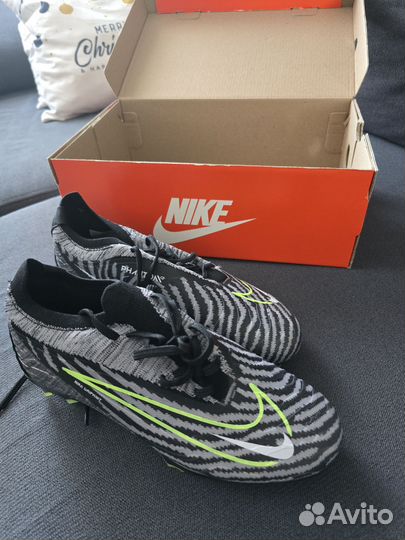 Бутсы nike новые 37 размер