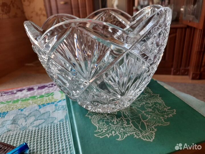 Хрустальная салатница