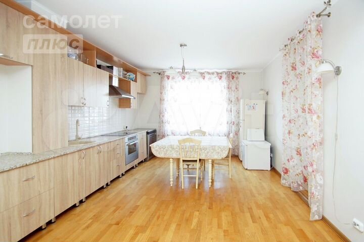 2-к. квартира, 95,5 м², 5/11 эт.