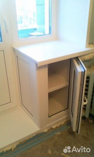 Холодильник под окно