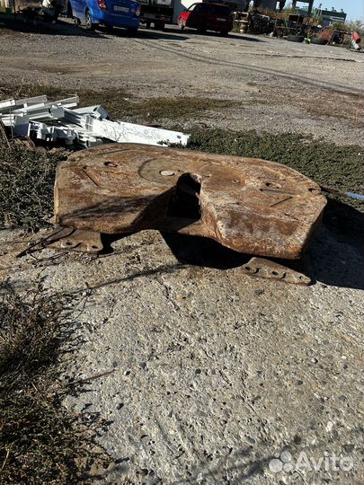 Седло на тягач