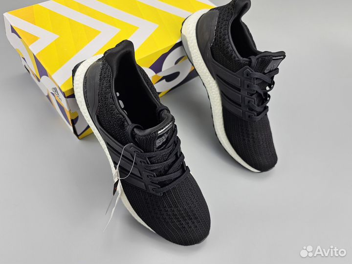 Кроссовки для бега adidas boost v4 run