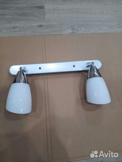 Настенный светильник бра