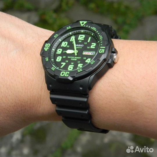 Часы мужские Casio Collection MRW-200H-3B