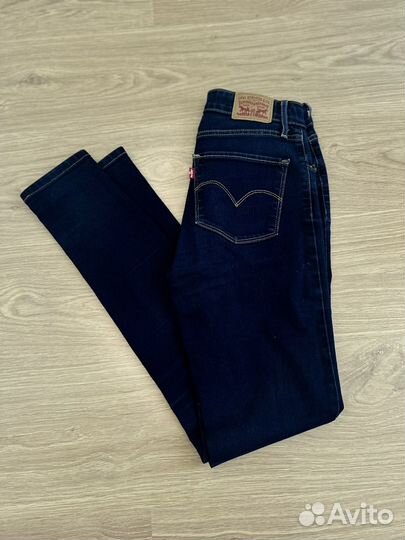 Джинсы женские levis 721 high rise skinny 26