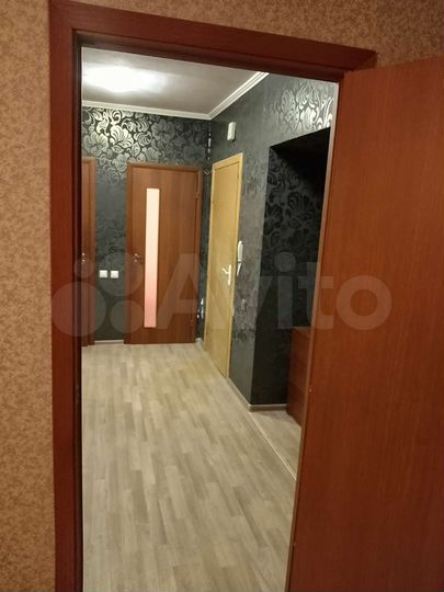 2-к. квартира, 53,5 м², 1/4 эт.