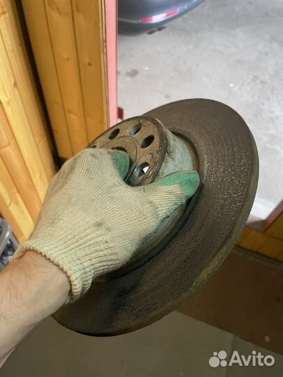 2 Тормозных диска задних Scoda Octavia A5