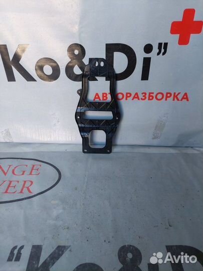 Кронштейн Land Rover Discovery Sport L550 2.0 DT