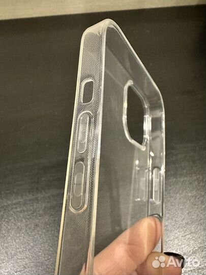 Чехол для iPhone 13