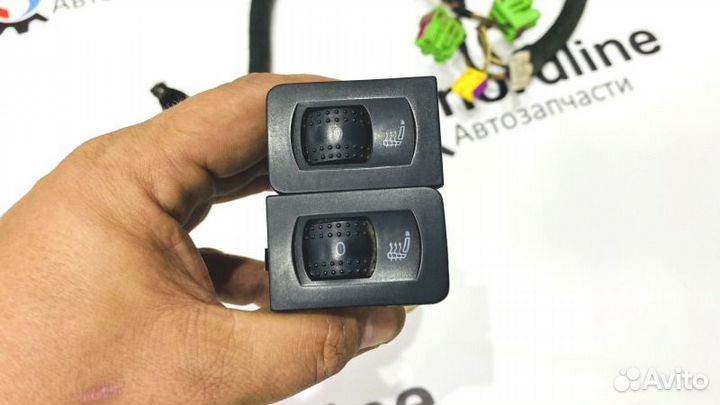 Кнопки подогрева сидений комплект Volkswagen Bora