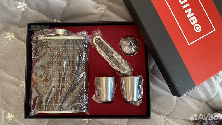 Подарочный набор фляжка для мужчин