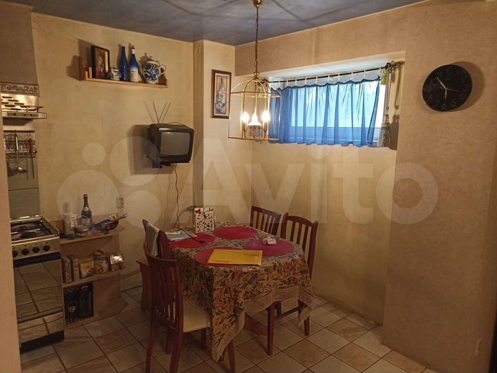 3-к. квартира, 65,4 м², 3/9 эт.