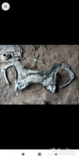 Подрамник перед Пежо 308