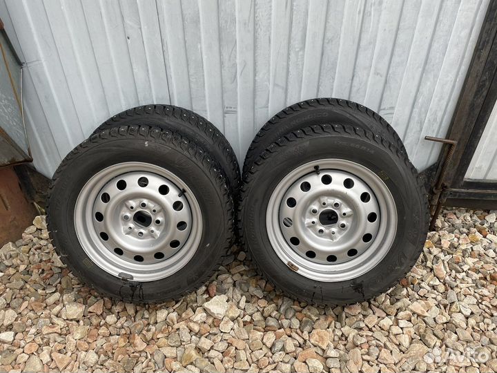 R14 Viatti Brina Nordico V-522 175/65, PCD 4x98 DIA 56.1