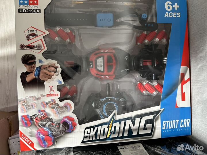 Машинка перевертыш на радиоуправлении 6+