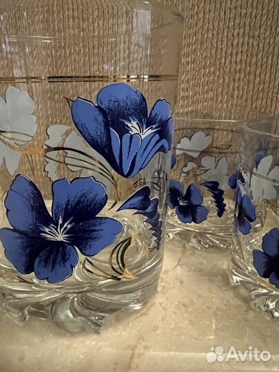 Набор стаканов и емкости для льда