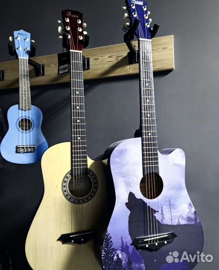 Акустическая гитара новая с чехлом