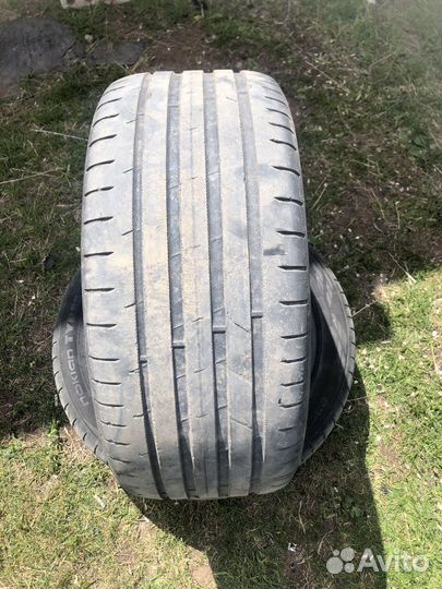 Nokian Tyres Hakka Black 2 235/45 R17