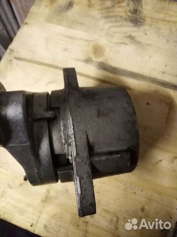 Натяжитель ремня генератора. Мерседес спринтер кла