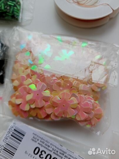 Бисер, подвески, фурнитура