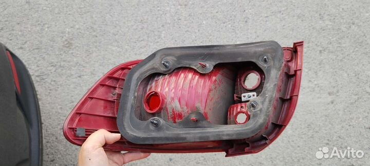 Задний фонарь KIA RIO 2