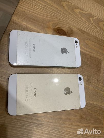 Телефон iPhone 5