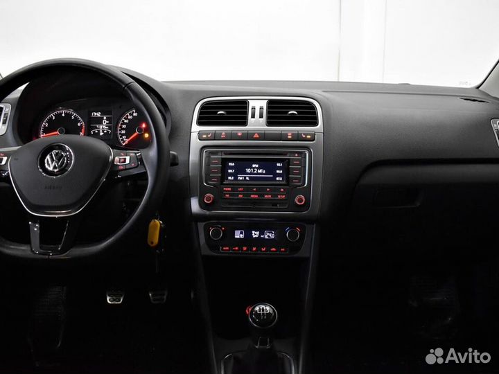 Volkswagen Polo 1.6 МТ, 2016, 71 373 км