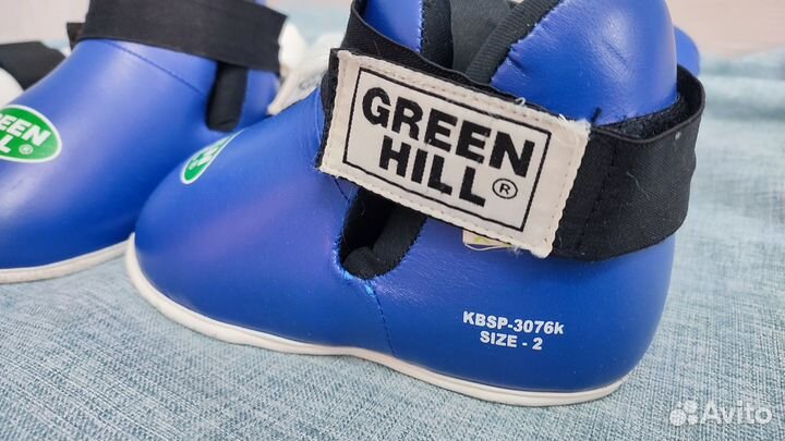 Перчатки, шлем, бандаж