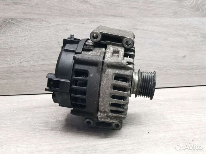 Генератор Mercedes C W204