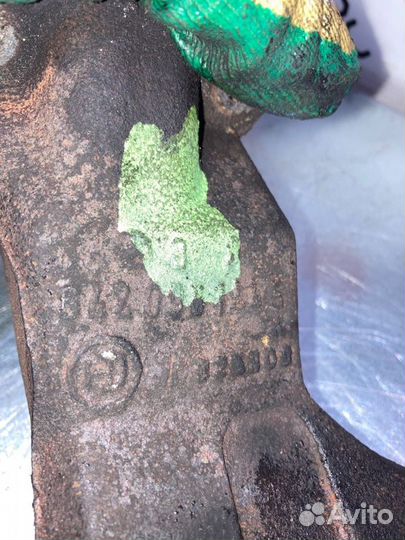 Кронштейн Mercedes E-Class W211 OM642 3.0 CDI 2006