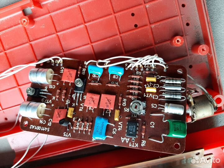 Детский электромузыкальный инструмент 