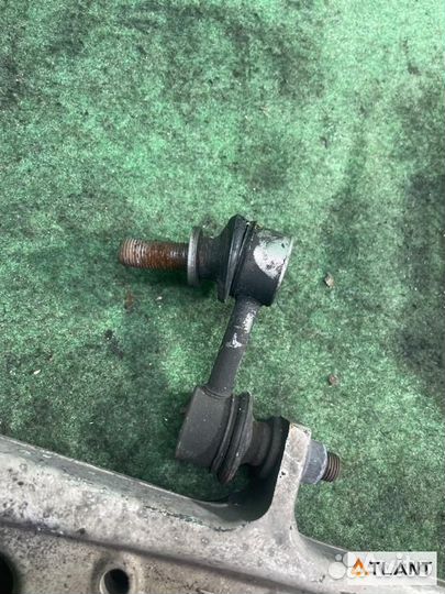 Рычаг передний правый subaru levorg