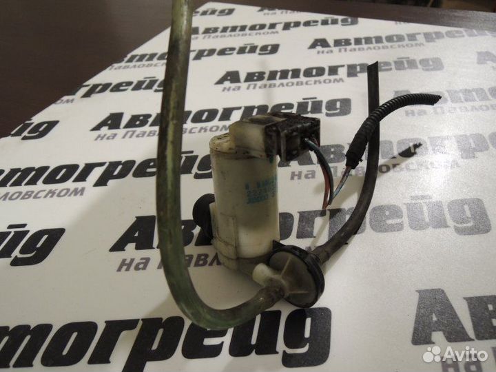 Мотор бачка омывателя Nissan Cube Z12