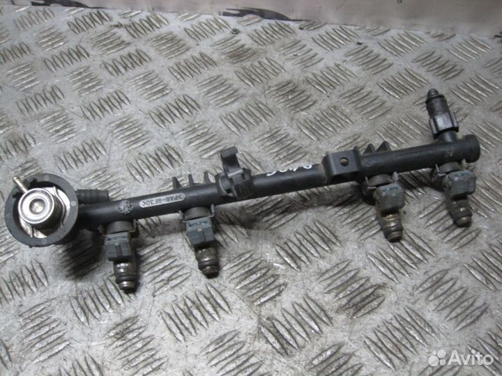 Рейка топливная рампа Peugeot 406 1.8 1995-2004