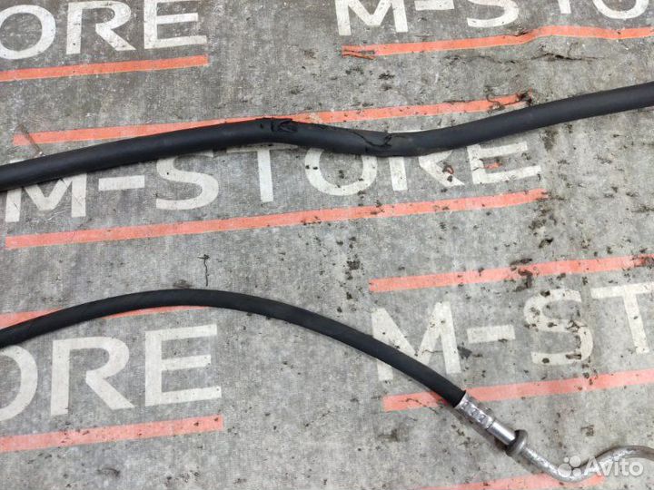 Трубка кондиционера правая Mercedes-Benz R-Class