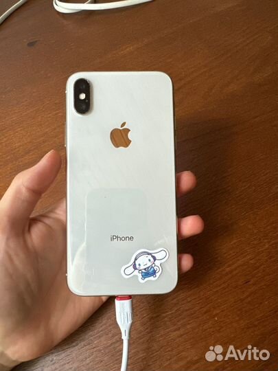 iPhone X, 64 ГБ