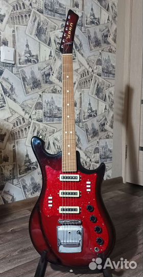 Электрогитара 