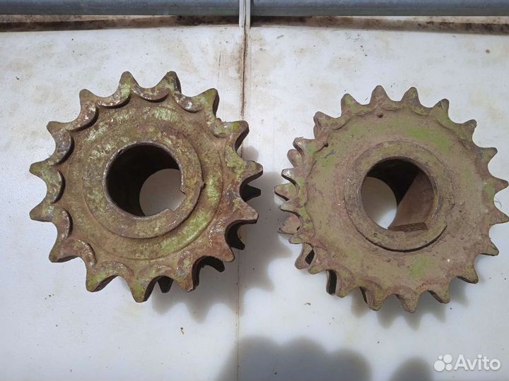 Звëздочка приводная цепная