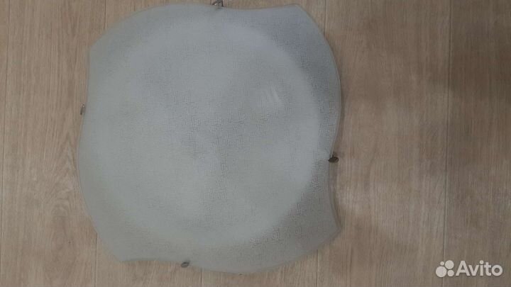 Лампа потолочная