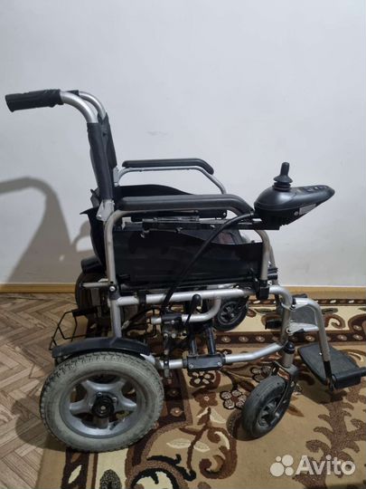 Инвалидной коляска