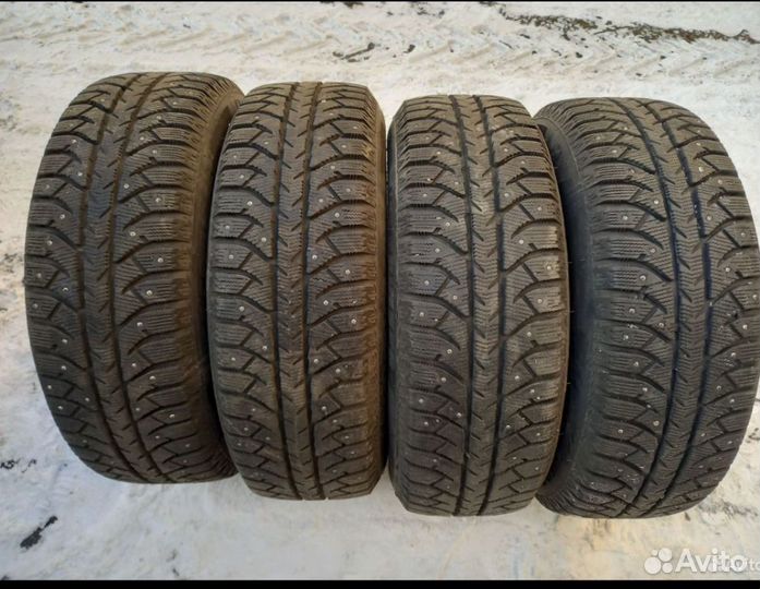 Bridgestone Ice Cruiser 7000S 235/65 R17 108T