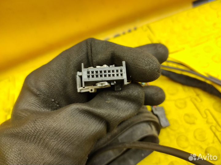 Проводка двери передняя правая Mercedes-Benz W210