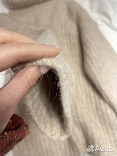 Свитер из шерсти