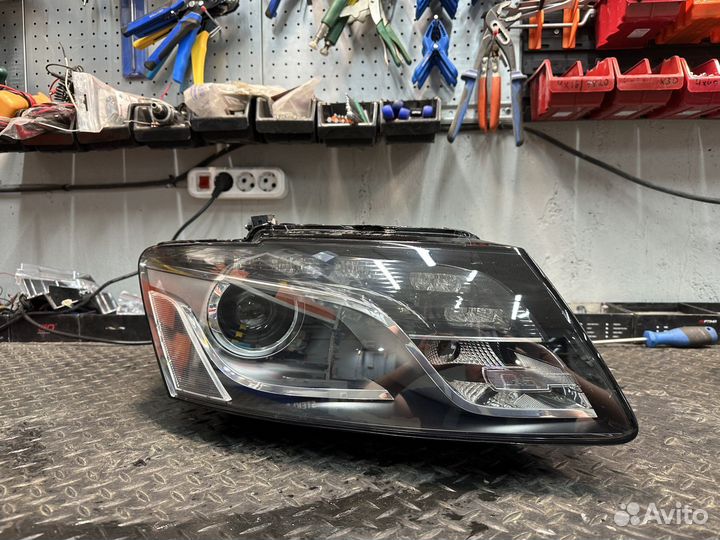 Фара правая адаптивная Audi Q5