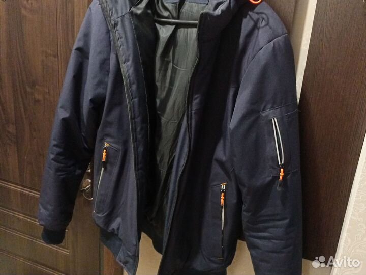 Курточка мужская на весну