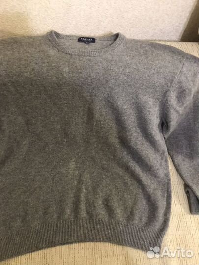 Свитер