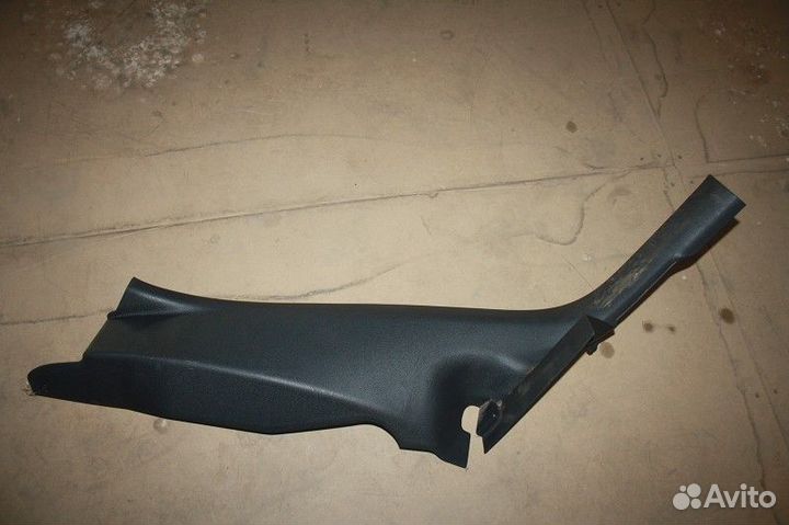 Обшивка стойки (задняя L) audi Q3 2011-2014 (8U)